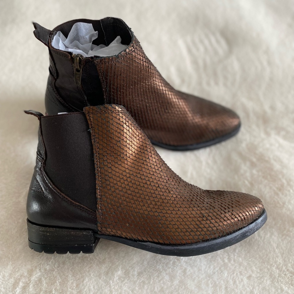 Felmini leather ankle boots | made in Portugal | size 38/7US | EUC - Picture 3 of 4